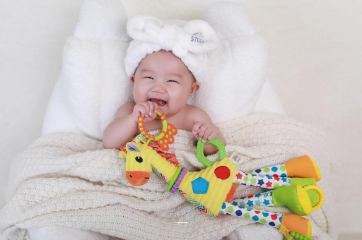 孝昌宝宝的口欲期